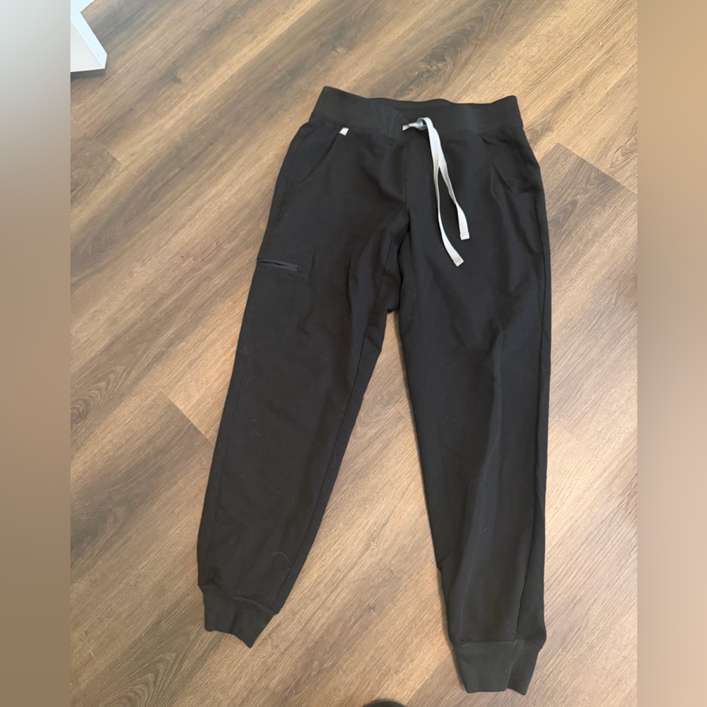 FIGS Joggers Women Small Black